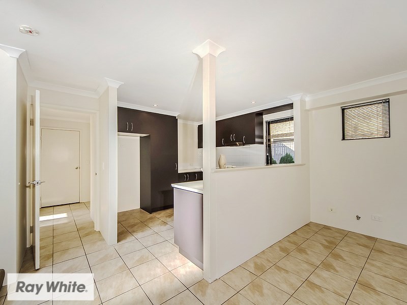 34D Newhaven Way, Nollamara WA 6061