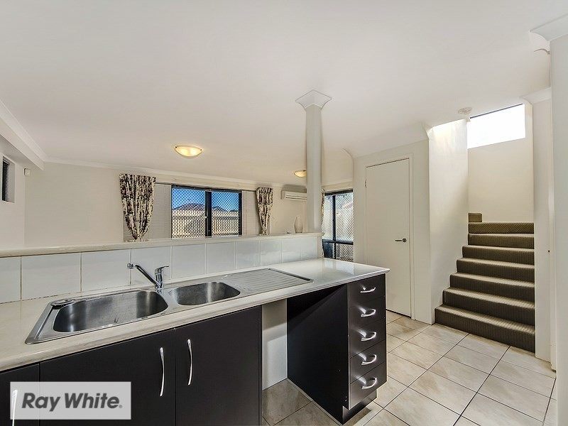 34D Newhaven Way, Nollamara WA 6061