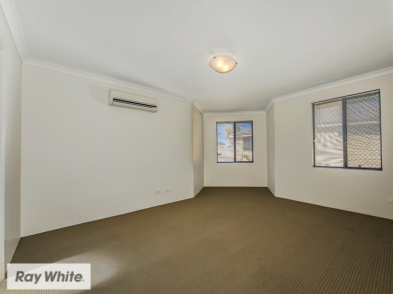 34D Newhaven Way, Nollamara WA 6061