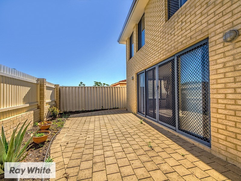 34D Newhaven Way, Nollamara WA 6061