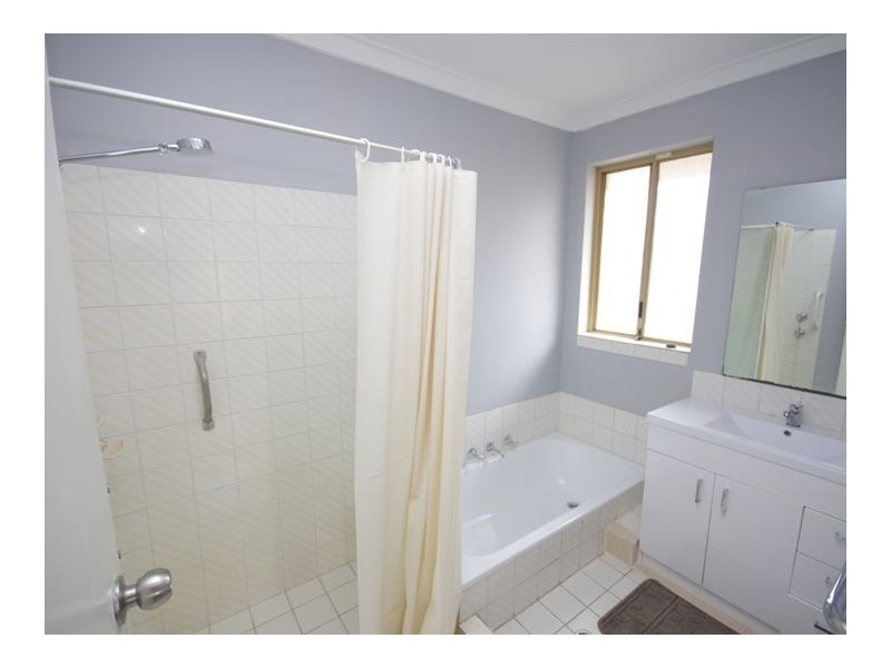 33 Snowberry Retreat, Mirrabooka WA 6061