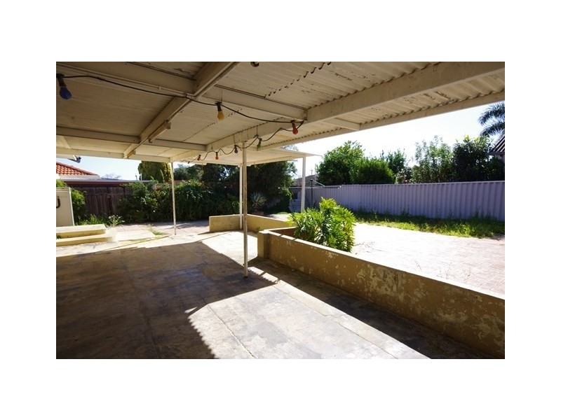 64 Gummow Way, Girrawheen WA 6064