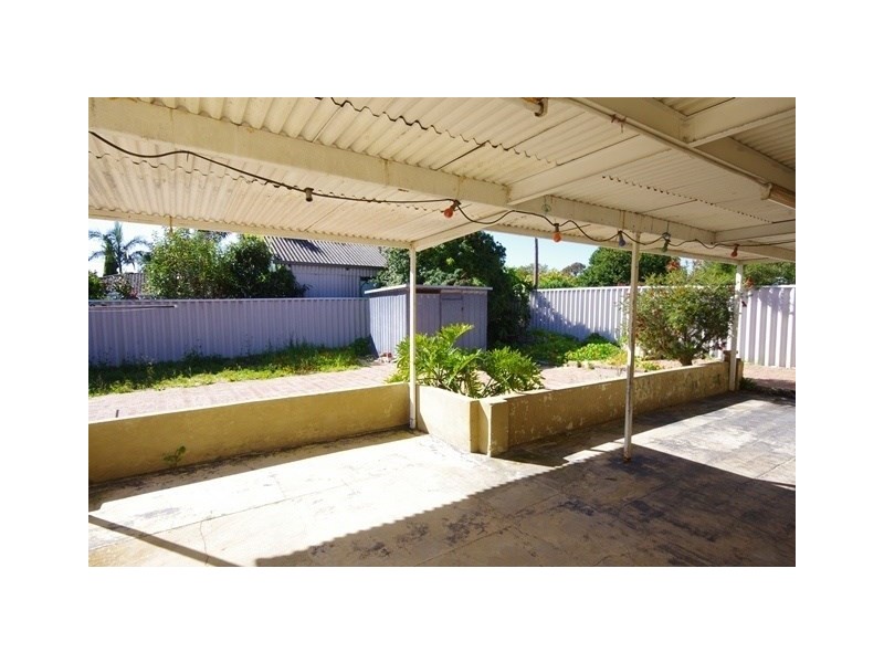 64 Gummow Way, Girrawheen WA 6064