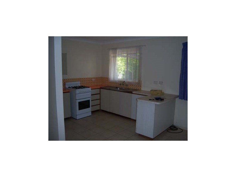 32 Buntine Way, Girrawheen WA 6064