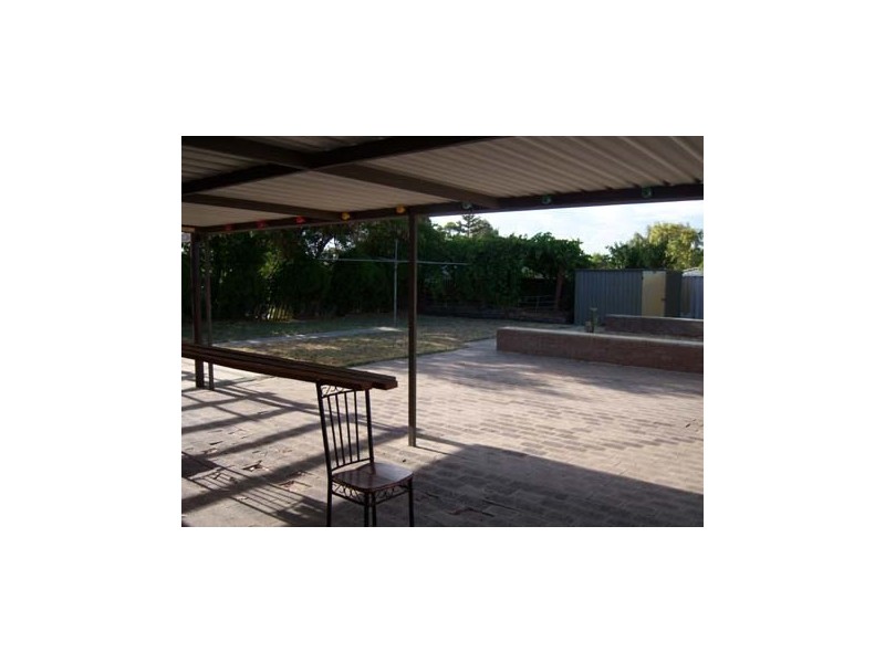 32 Buntine Way, Girrawheen WA 6064