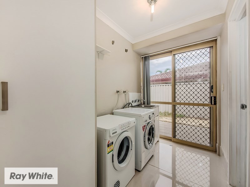 14 Addington Way, Marangaroo WA 6064