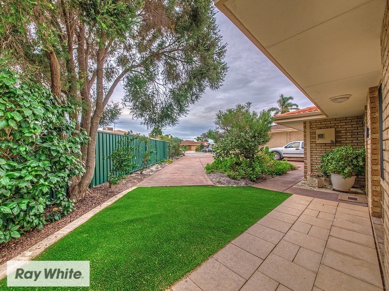 10 Barbet Heights, Ballajura WA 6066