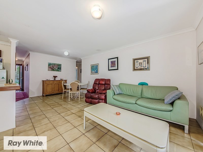 10 Barbet Heights, Ballajura WA 6066