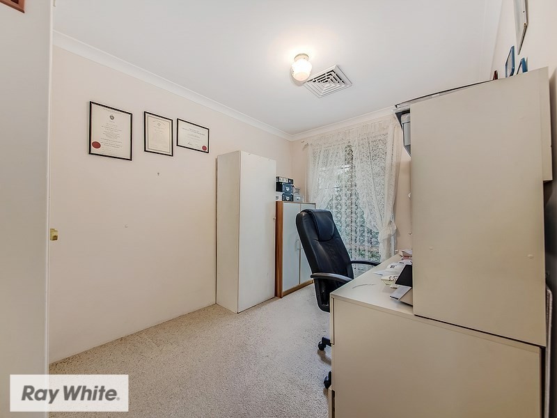 10 Barbet Heights, Ballajura WA 6066