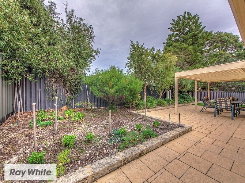 10 Barbet Heights, Ballajura WA 6066