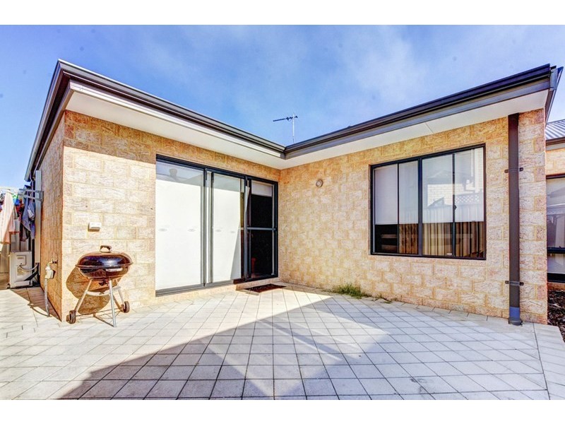 17B Coolham Way, Balga WA 6061