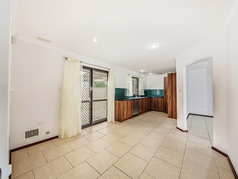 3 Earls Place, Balga WA 6061