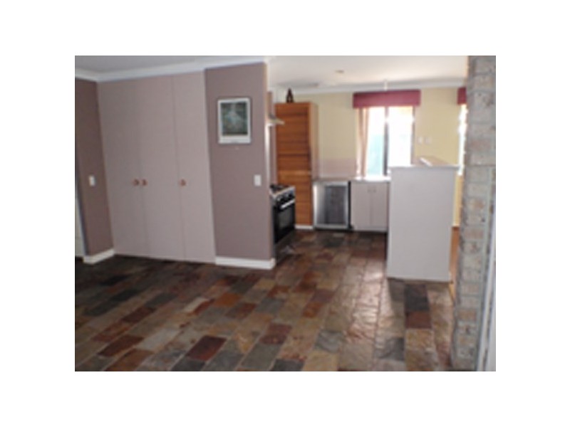 26 Parana Crescent, Beechboro WA 6063