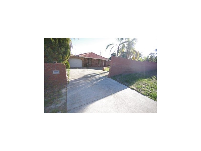 1 Binstead Court, Koondoola WA 6064