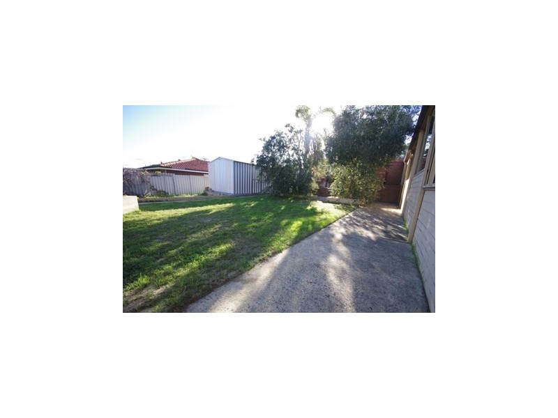 1 Binstead Court, Koondoola WA 6064