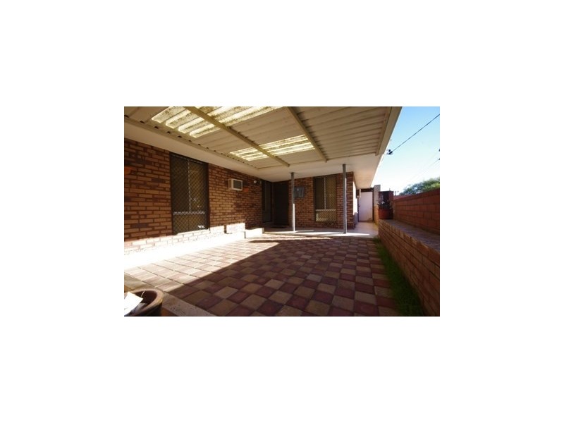 1 Binstead Court, Koondoola WA 6064