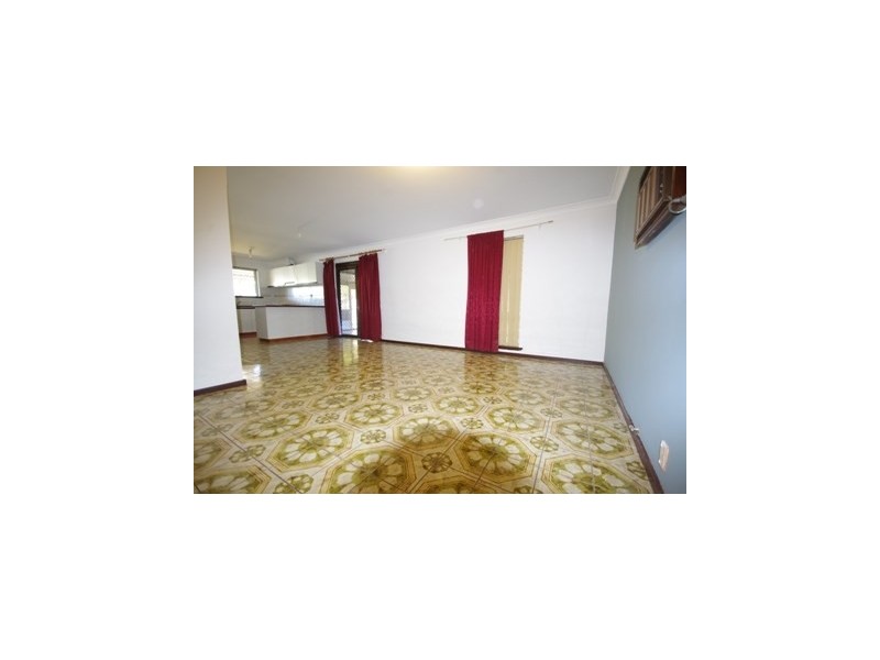 1 Binstead Court, Koondoola WA 6064