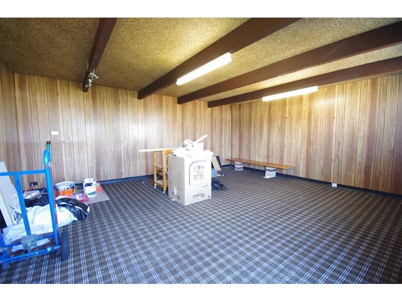 43 Montrose Avenue, Girrawheen WA 6064