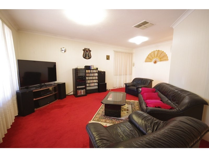 45 Farnesian Circle, Mirrabooka WA 6061