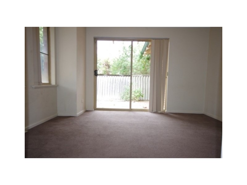 3/46 Railway Parade, Bassendean WA 6054