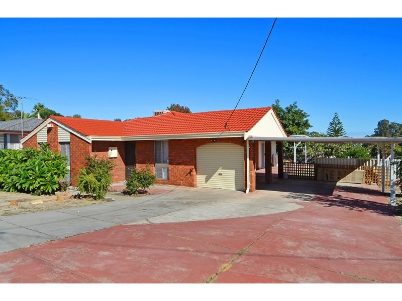 21 Curtis Way, Girrawheen WA 6064