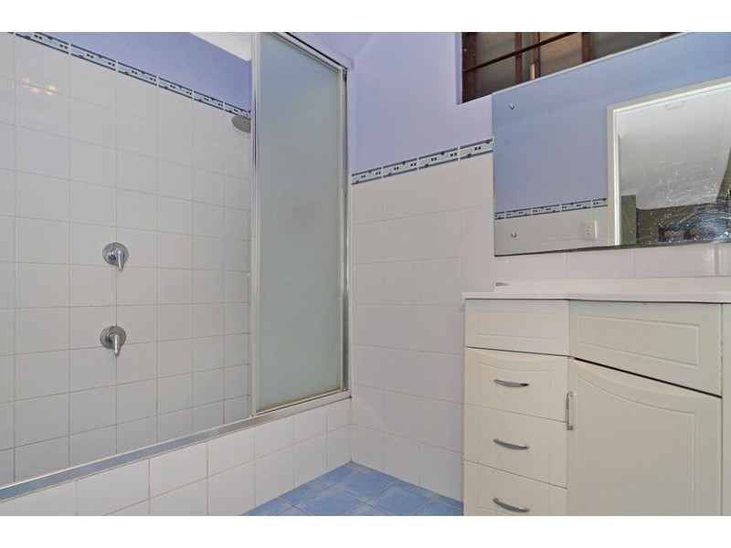 21 Curtis Way, Girrawheen WA 6064