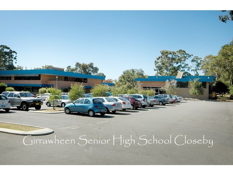 21 Curtis Way, Girrawheen WA 6064