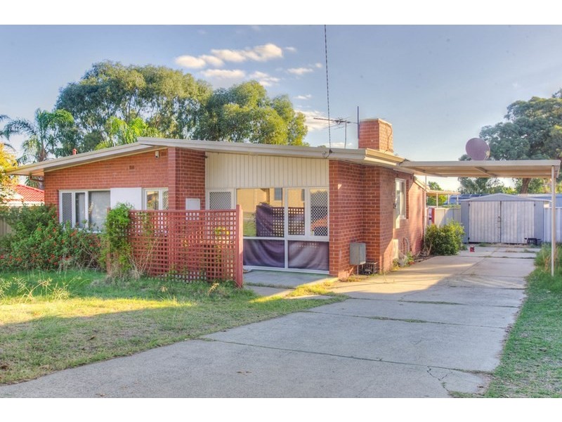 31 Mentone Road, Balga WA 6061