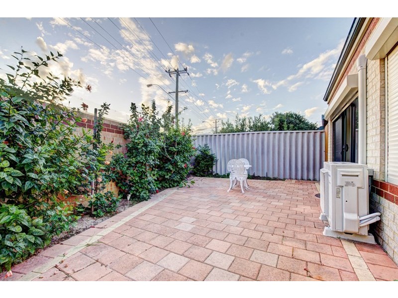 1b Myimbar Way, Nollamara WA 6061