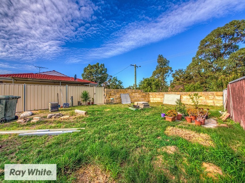 2 Wyman Court, Girrawheen WA 6064