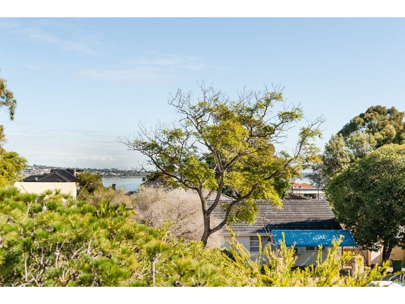 1/56-58 Matheson Road, Applecross WA 6153