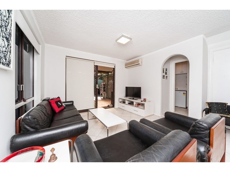 1/56-58 Matheson Road, Applecross WA 6153