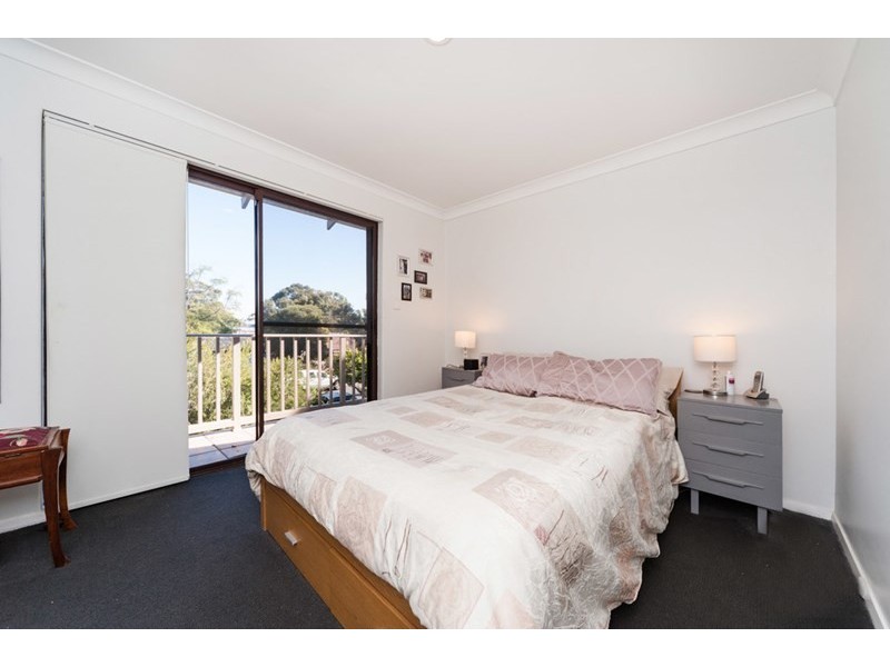 1/56-58 Matheson Road, Applecross WA 6153