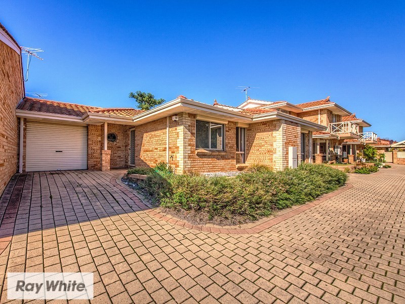 2/124 Roberts Street, Joondanna WA 6060