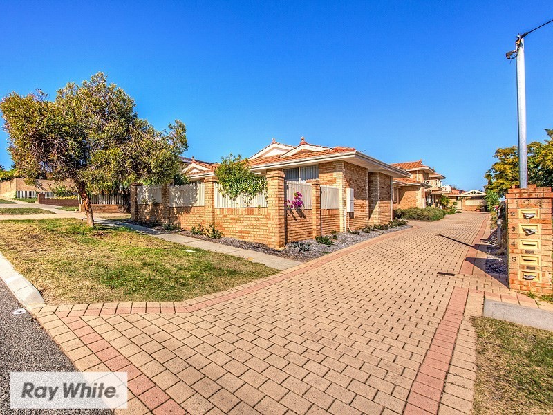 2/124 Roberts Street, Joondanna WA 6060