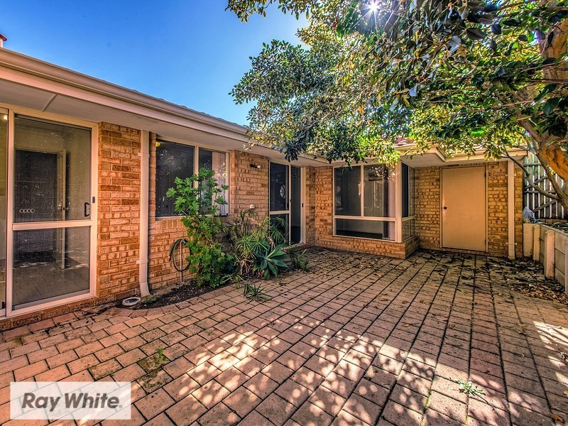 2/124 Roberts Street, Joondanna WA 6060