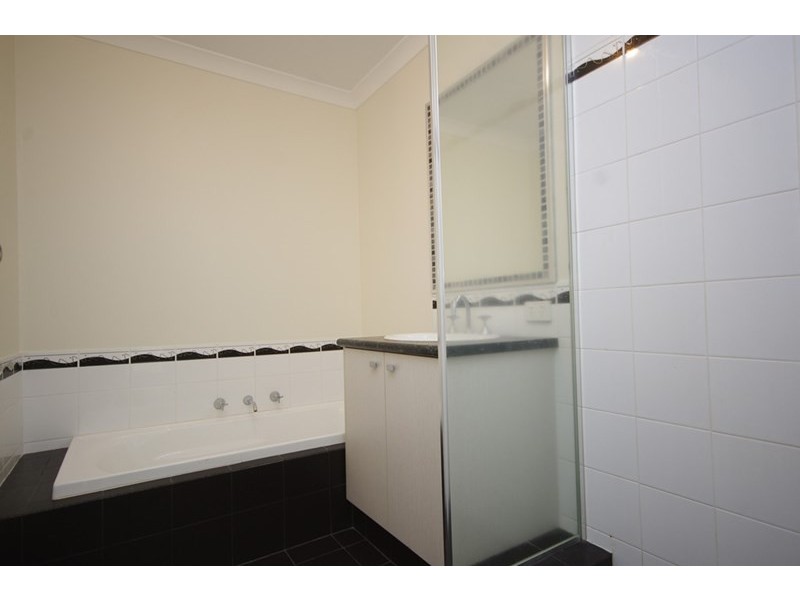 30 Hardcastle Avenue, Landsdale WA 6065