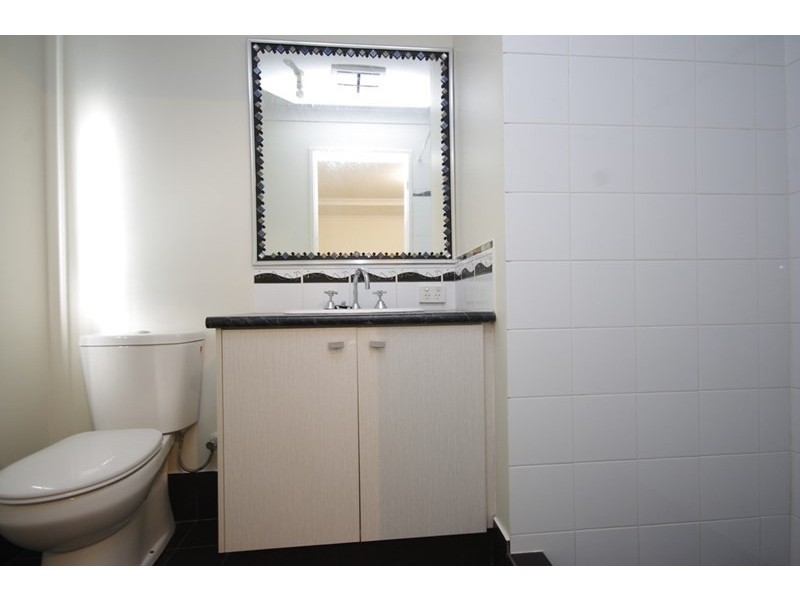 30 Hardcastle Avenue, Landsdale WA 6065