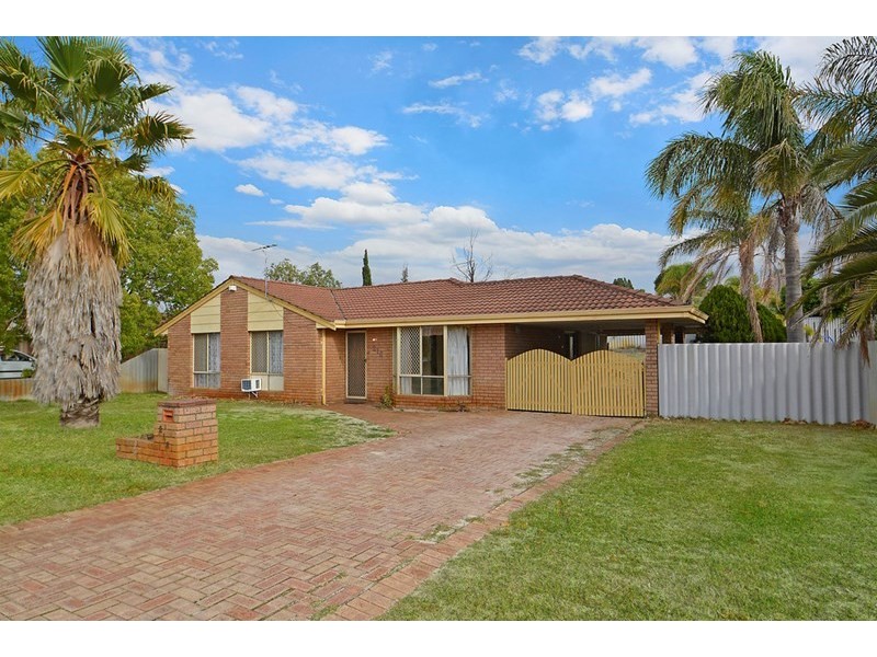 216 Illawarra Crescent, Ballajura WA 6066