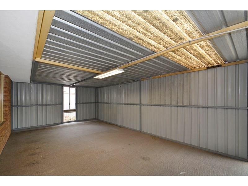 216 Illawarra Crescent, Ballajura WA 6066