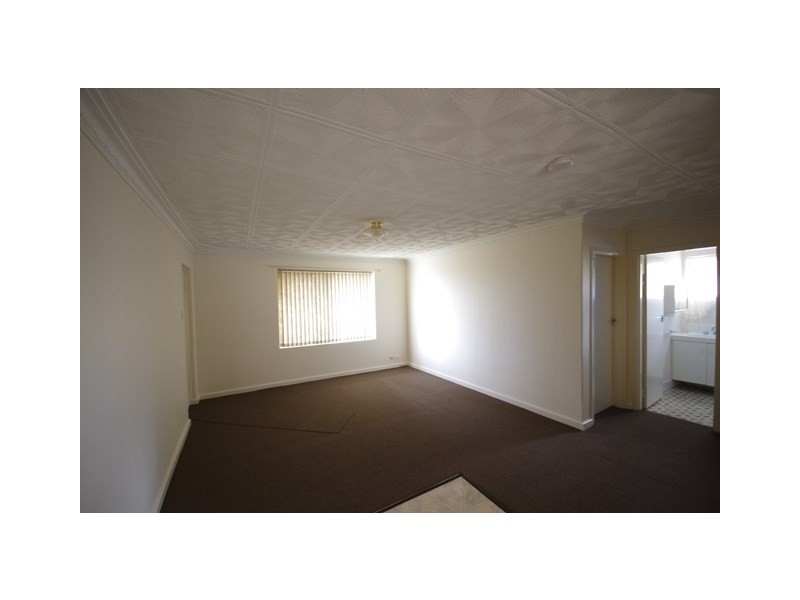 450B Light Street, Dianella WA 6059