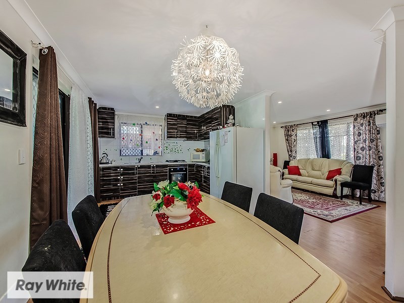 16 Apple Blossom Drive, Mirrabooka WA 6061