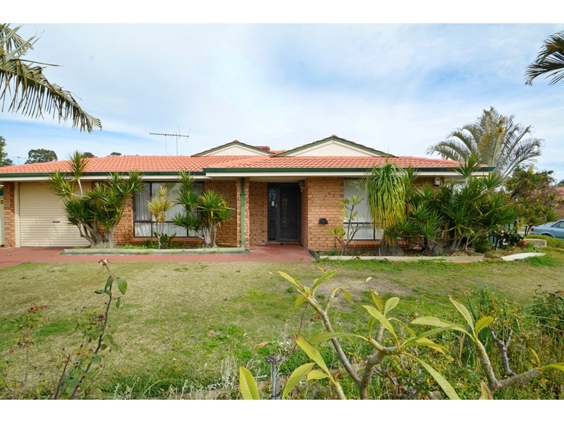 6 Coachwood Gardens, Ballajura WA 6066
