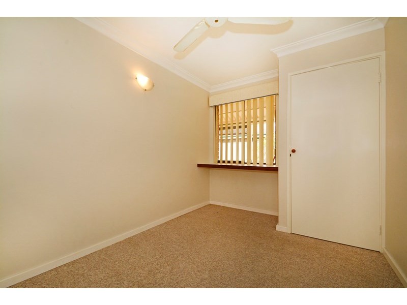 6 Coachwood Gardens, Ballajura WA 6066