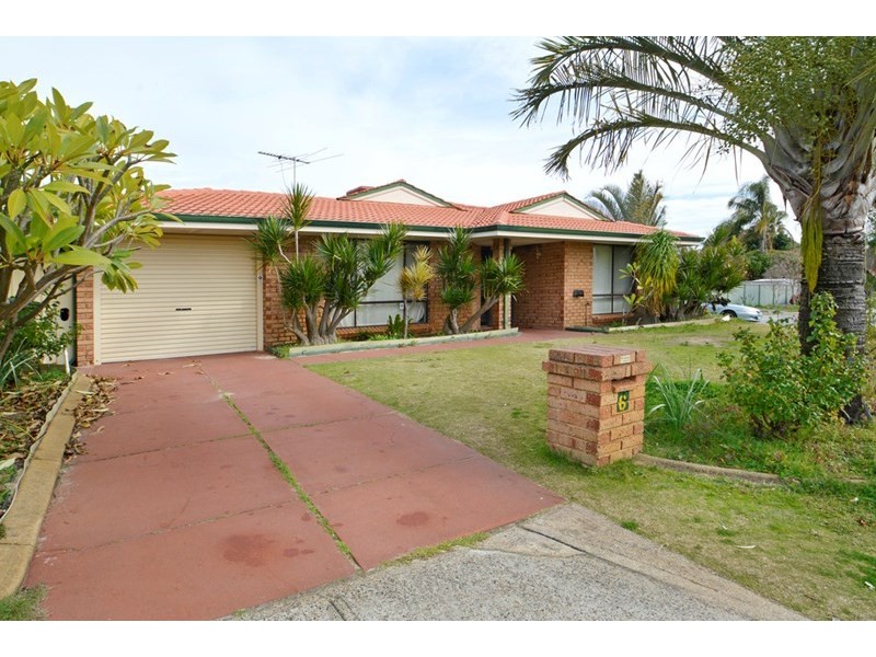 6 Coachwood Gardens, Ballajura WA 6066