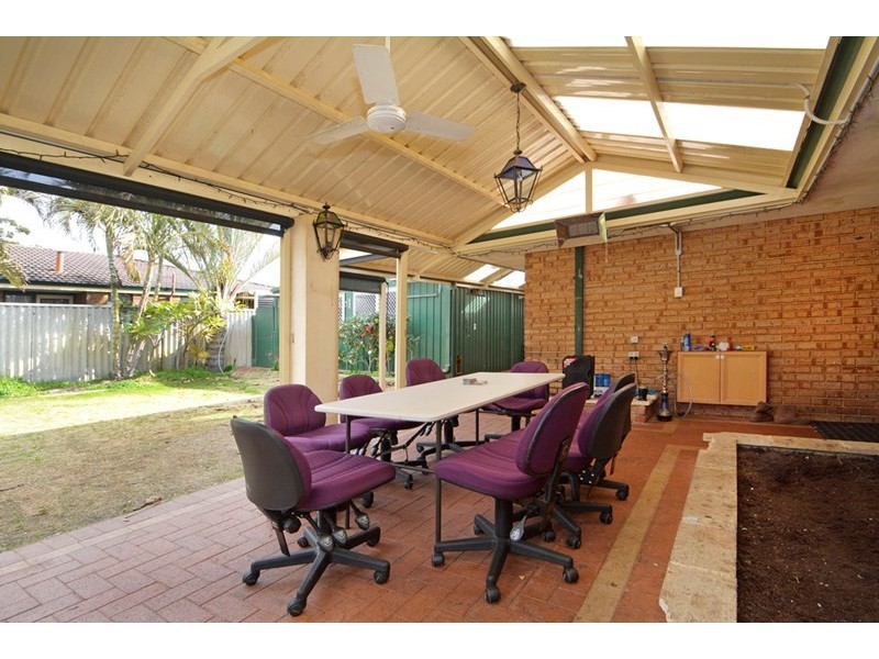 6 Coachwood Gardens, Ballajura WA 6066