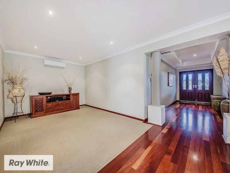 62 Regency Avenue, Madeley WA 6065