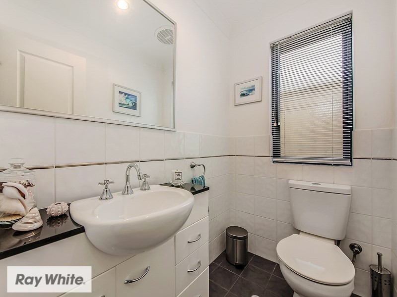 62 Regency Avenue, Madeley WA 6065