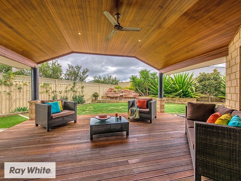 62 Regency Avenue, Madeley WA 6065