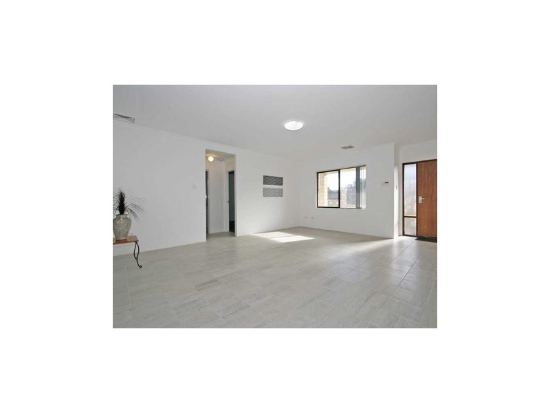 18A Albourne Way, Balga WA 6061